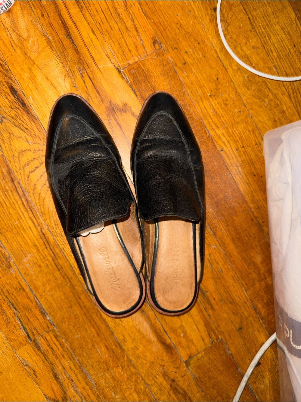 madewell leather mule in Black size 7 great condition